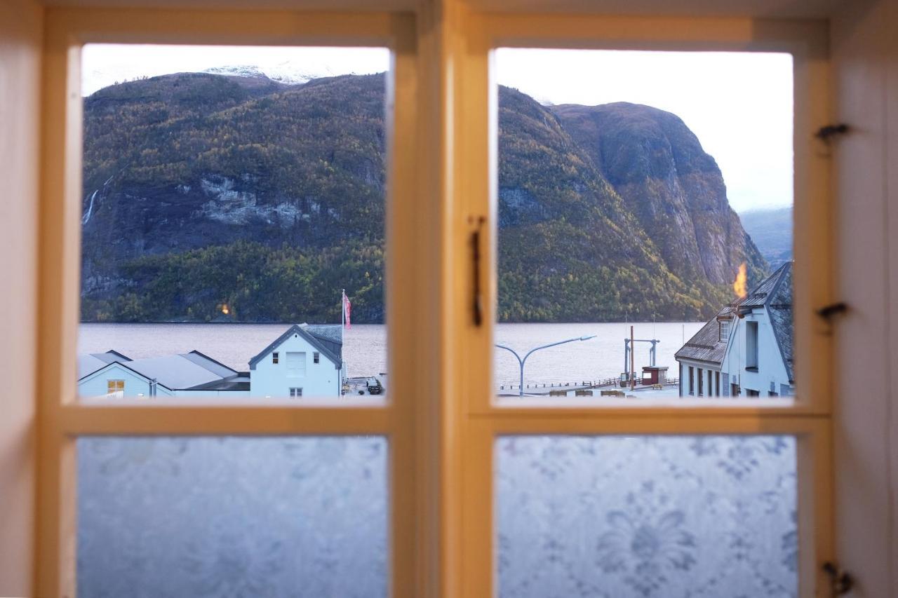 Sylte Hotell, Valldal Exterior foto